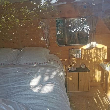 Gite Azkendantza 2A6 Pers Avec Caravane Insolite Ascain Exterior foto