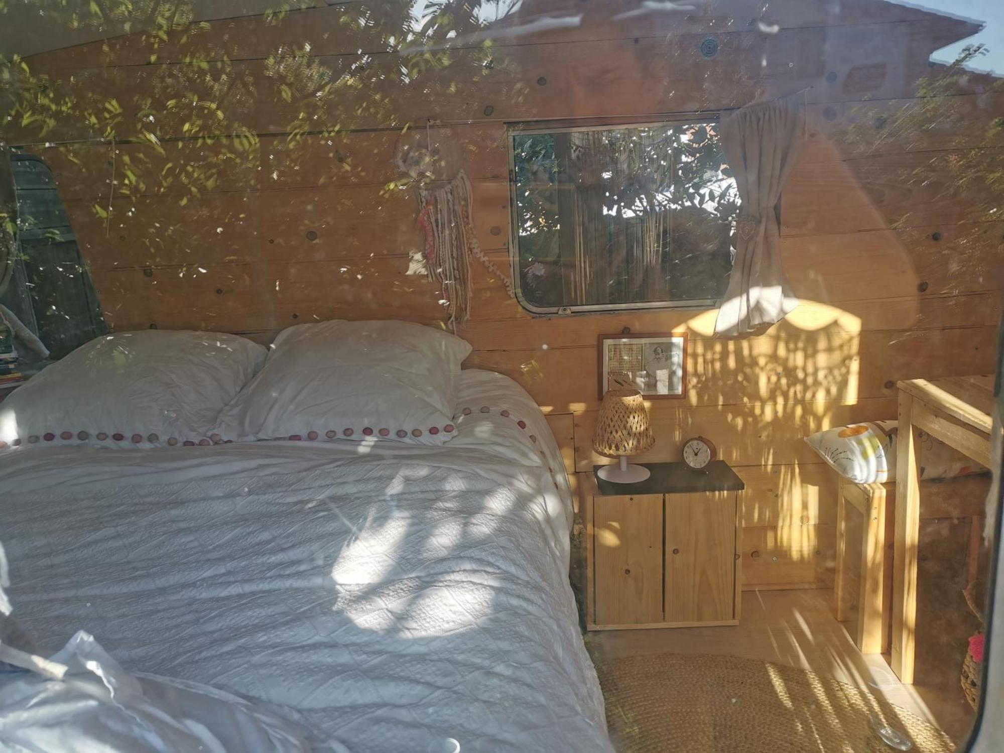Gite Azkendantza 2A6 Pers Avec Caravane Insolite Ascain Exterior foto